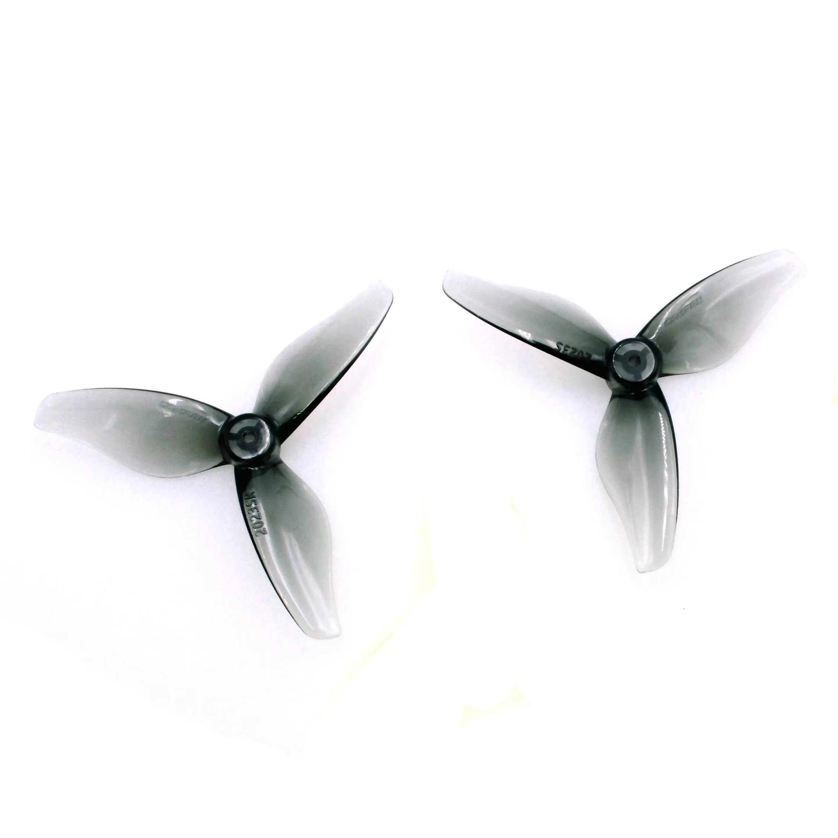 4Pairs Gemfan Hurricane 2023 2 - Drone Racing Gate のレビューと価格