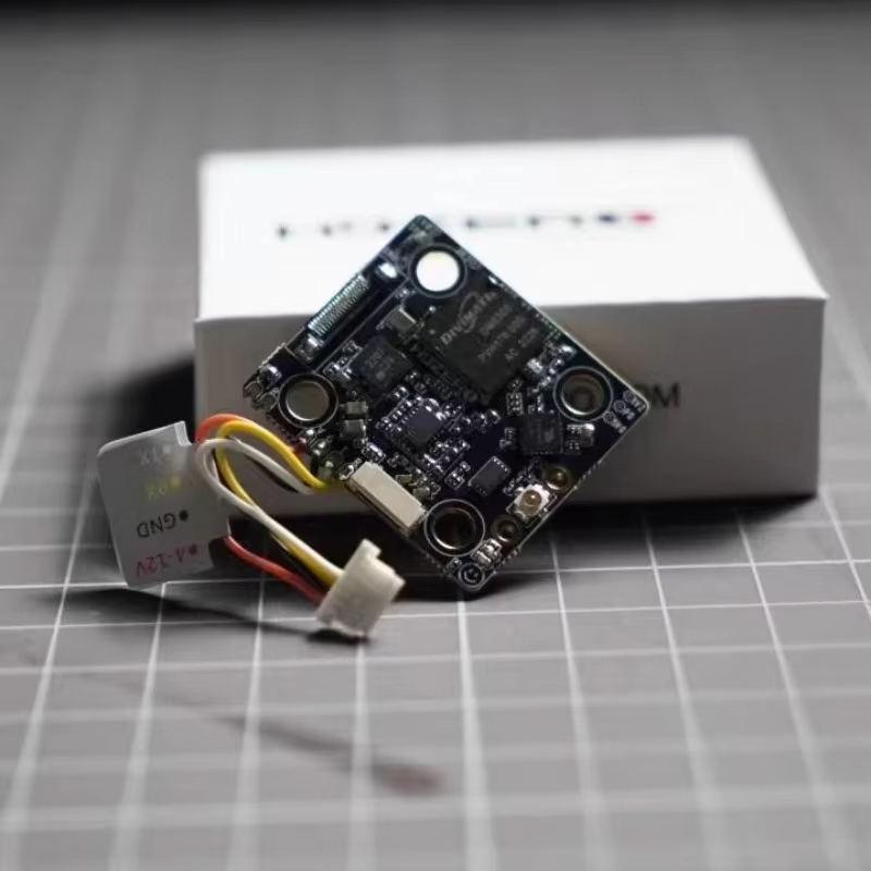 HDZero Race V3 HD Digital VTX  - Drone Racing Transmitter のレビューと価格